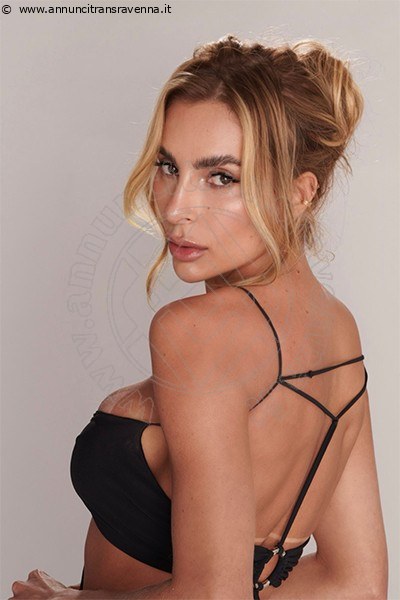 Foto Annunci Antonella  Transescort Londra