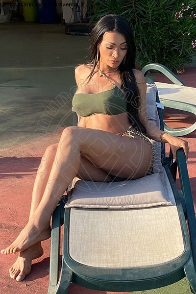 Foto Annunci Patricia Ginnari  Transescort Civitanova Marche
